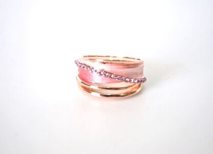 Anillo oro rosa esmaltes rosas