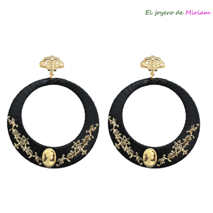 Pendientes negros flamenca